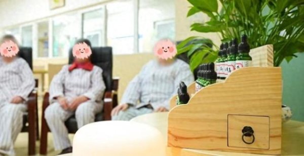 体育游戏app平台在四川成齐市第四东说念主民病院老年科病房内-开云(中国)Kaiyun·官方网站 登录入口